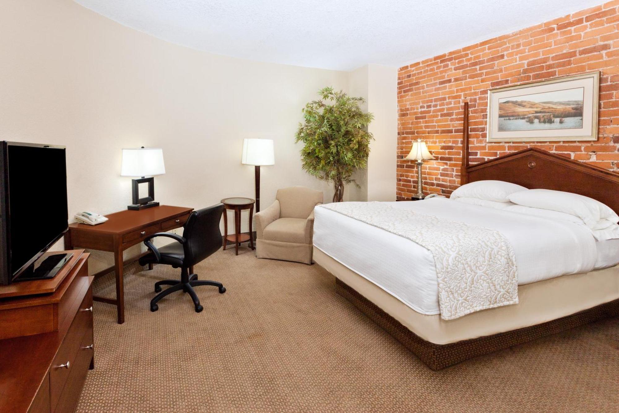 Hawthorn Extended Stay By Wyndham Rome Exterior photo
